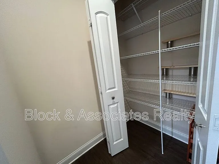 1464 Land Grove Dr — Photo 14