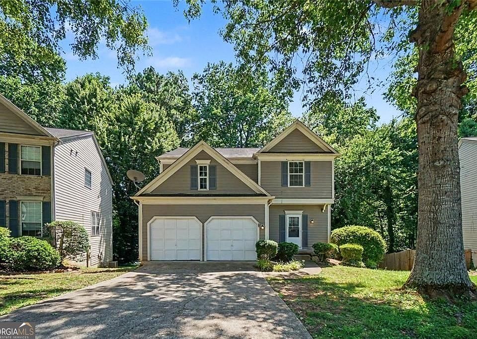 1st image of 490 Bottesford Dr NW