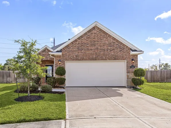 7403 French Quarter Ct, Fulshear, TX 77441