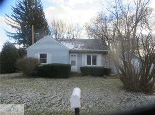 2921 Fauna Ave, Lansing, MI 48911