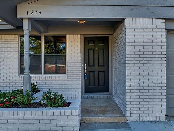4th image of 1214 Park Center St