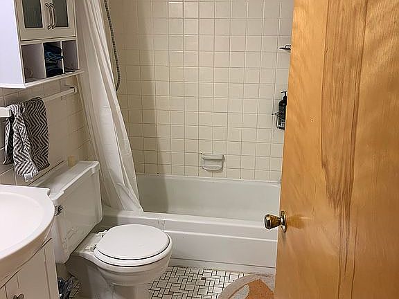 Full bath