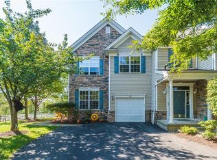 32 Ford Ct, Monroe, NY