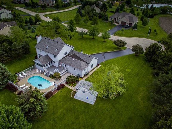 2nd image of 6220 Whiteoak Dr
