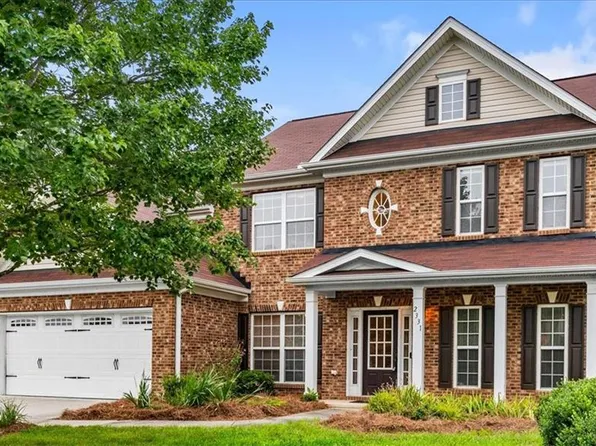 2331 Mill Ln, High Point, NC 27265
