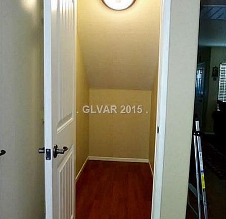 2nd image of 7193 Hood River Ave