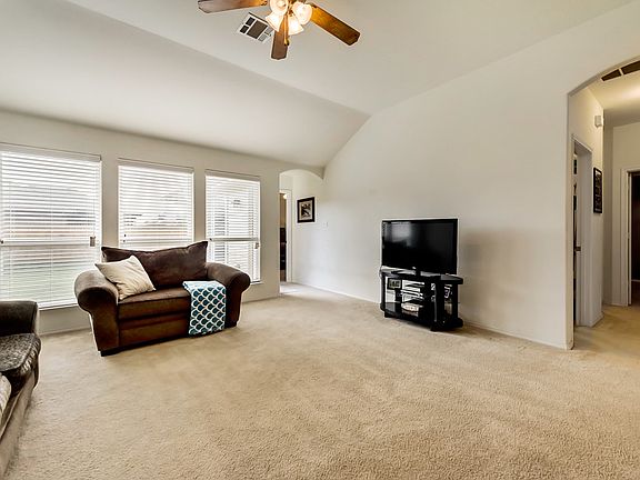 5th image of 12129 Long Stone Dr