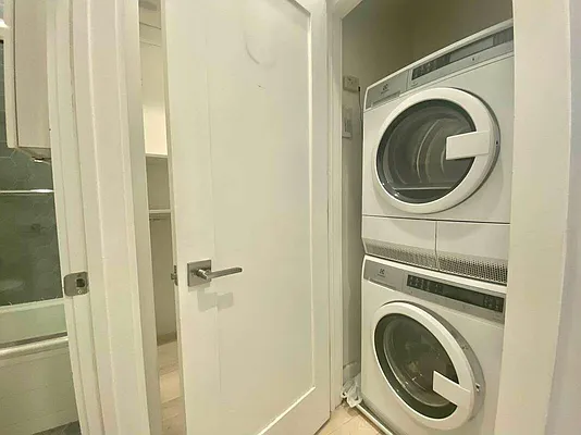 Rented by Corcoran | media 8