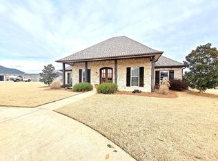 112 Rippavilla St, Saltillo, MS 38866