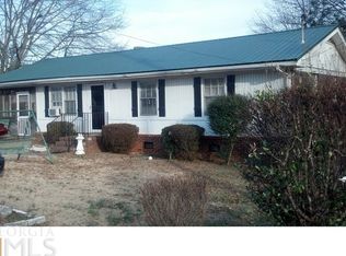 18 Horton St, Winder, GA 30680