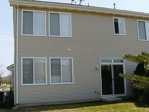 2nd image of 430 N Carlisle Ct