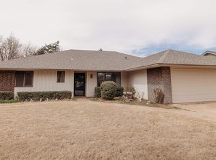 2508 Heritage Trl, Enid, OK 73703