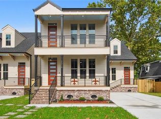 2318 Mardi Gras Blvd, New Orleans, LA 70114