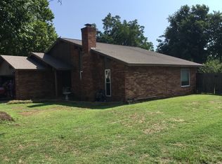 2403 S Miles Ave, El Reno, OK 73036