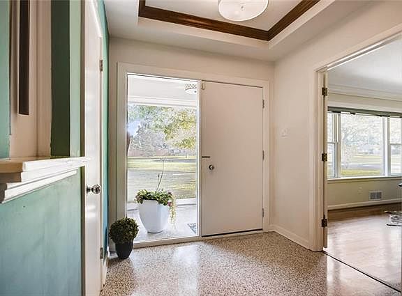 5th image of 1501 Wildwood Cir