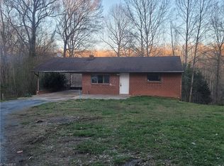 2170 Old Liberty Rd, Randleman, NC 27317