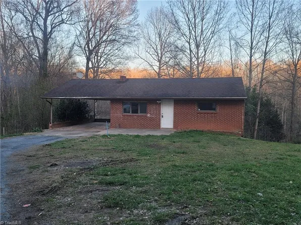 2170 Old Liberty Rd, Randleman, NC 27317