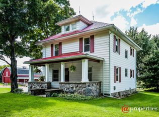 69338 62nd St, Hartford, MI 49057
