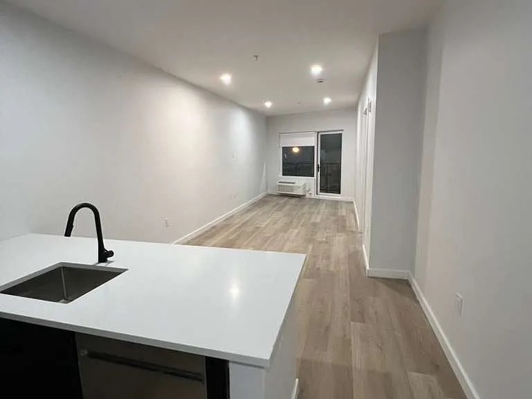 486 Market St #303 — Photo 5