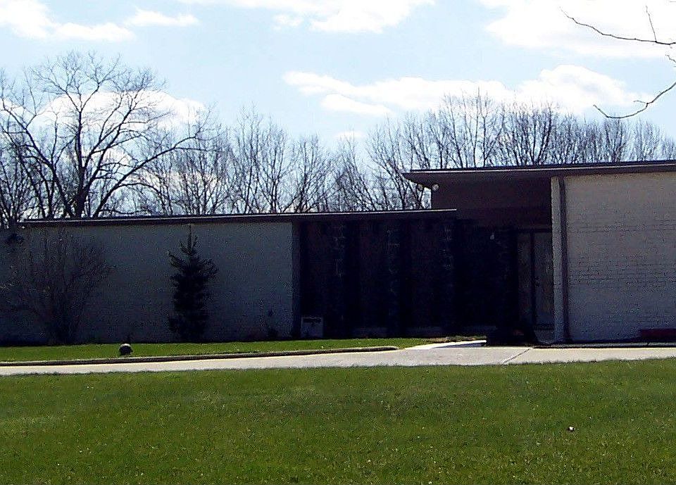 Ranch - Custom Built on 1 Acre