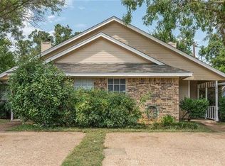 1821 Sheehan Ct, Arlington, TX 76012