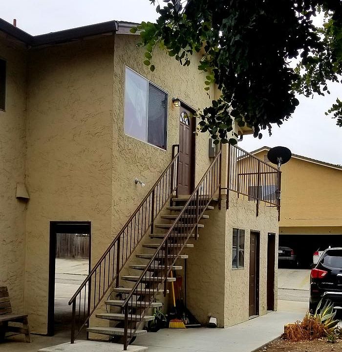1st image of 1551 Gabilan Dr APT D