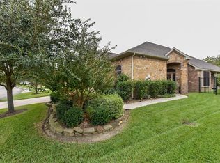 1240 N Riviera Cir, Pearland, TX 77581