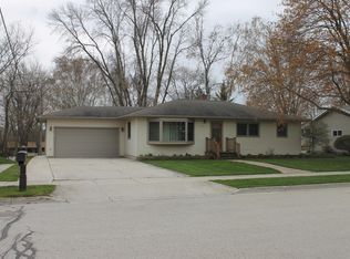 2201 Mary Ave, NEW HOLSTEIN, WI 53061