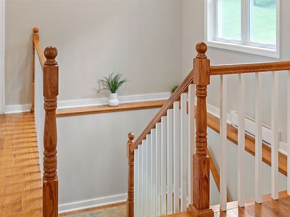 4th image of 43 Clifton Blvd