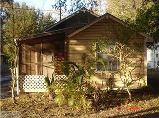 902 9th Ave SW, Largo, FL 33770