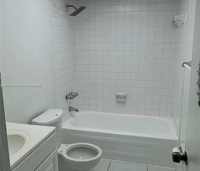 10090 NW 80th Ct #1203 — Photo 6