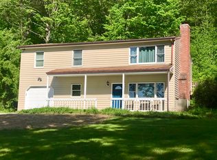21 Palomino Dr, New Milford, CT 06776