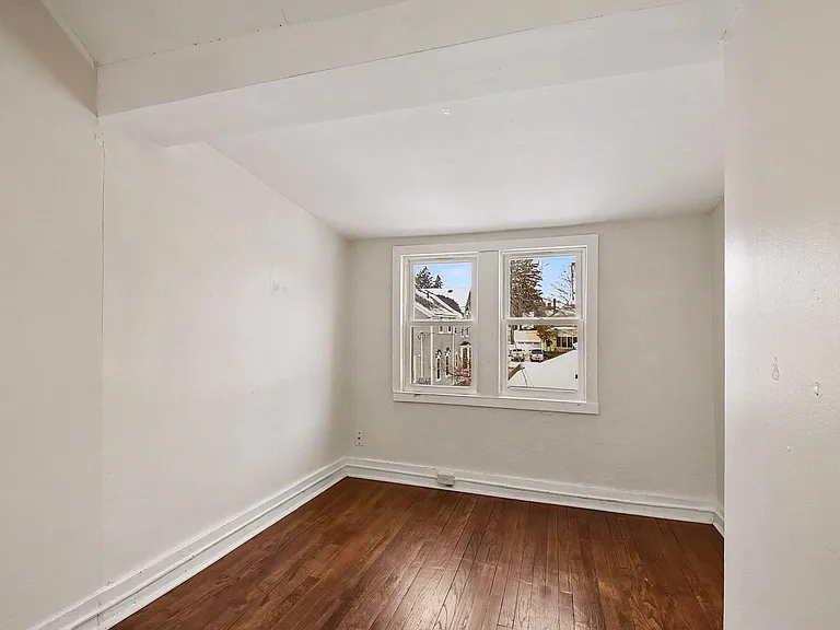 1312 5th St — Photo 11