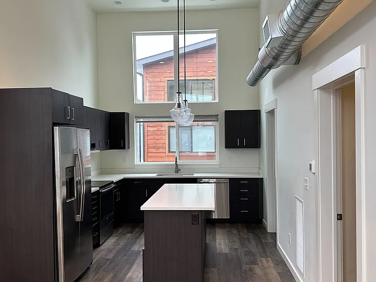 28 A Hickory Loop #28A — Photo 4