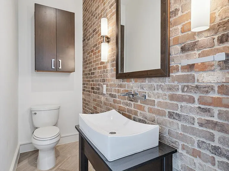1012 Stanford St — Photo 13