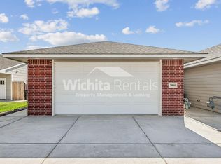 3810 S Bluelake St, Wichita, KS 67215