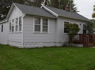 105 E Cherokee Ave, Shabbona, IL 60550