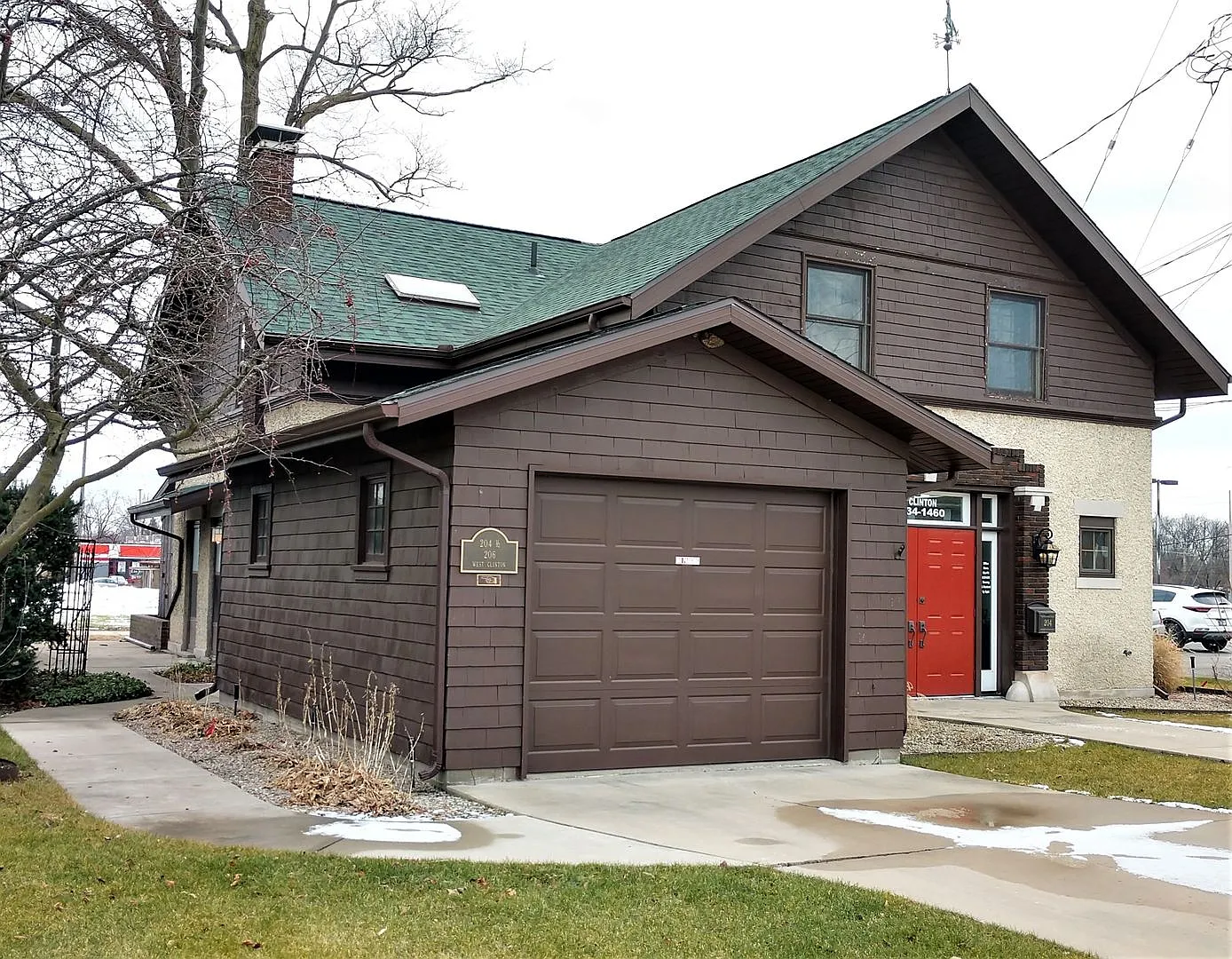 1 Bedroom Carriage House near downtown Goshen. — Photo 1