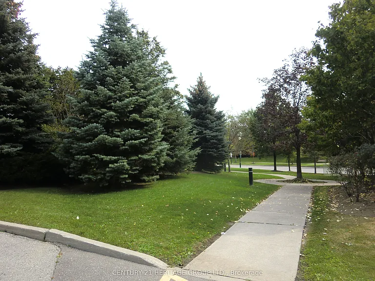 5039 Finch Ave E #1203 — Photo 2