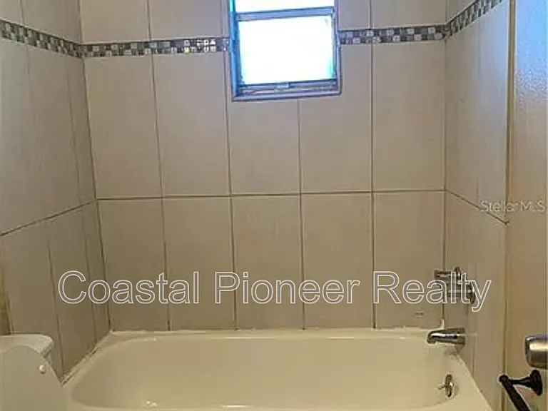 4263 Deltona Blvd — Photo 9
