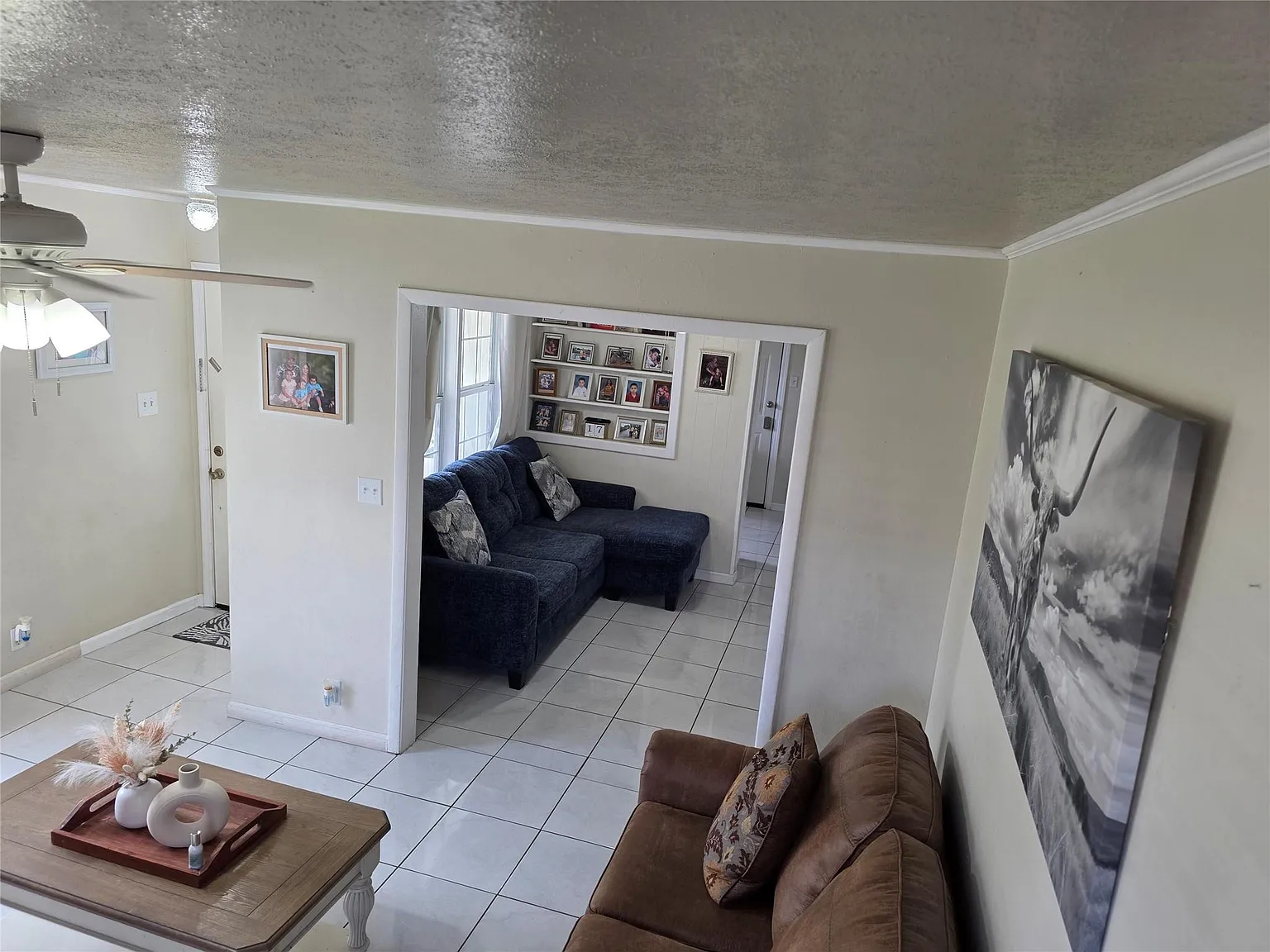 3 bed, 2.0 bath, 1127 sqft, $1,950 — Photo 3