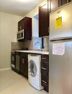 Rented by Heritage Realty LLC | media 30