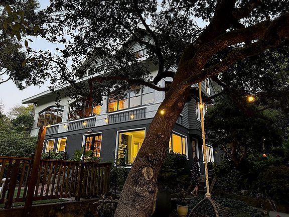 5th image of 183 Molino Ave