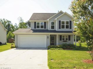 1126 Kinnan Dr, Burlington, NC 27215