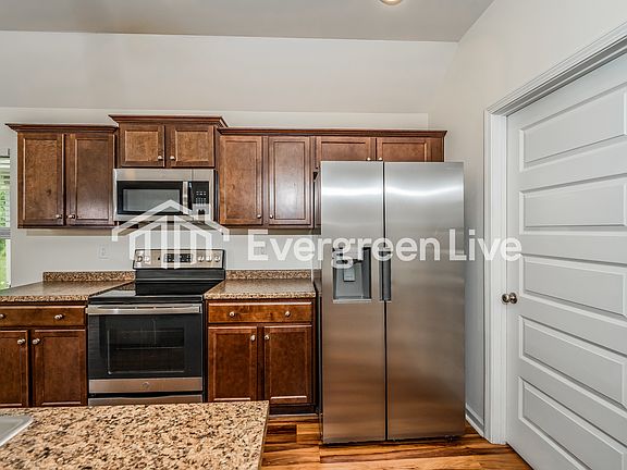 5th image of 6966 Brightwell Ln