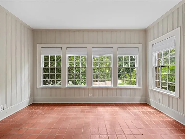 1337 Briarcliff Rd NE — Photo 17