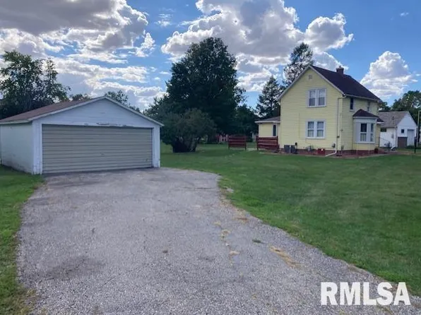 230 W Railroad St, Roseville, IL 61473
