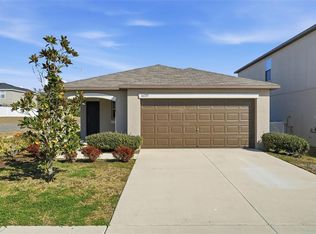 14733 Scottburgh Glen Dr, Wimauma, FL 33598