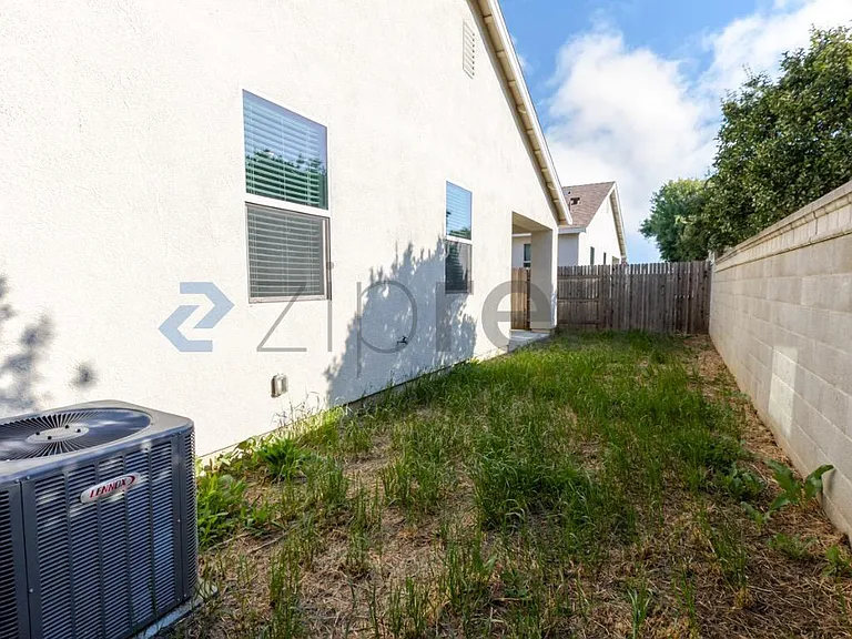 5673 Cobbler Ln — Photo 27