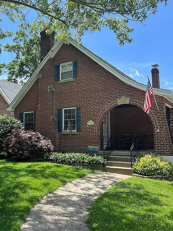 109 Rosa Ave photo 1